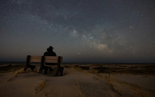 Which locations in the UK offer the best stargazing experiences in designated Dark Sky Parks?